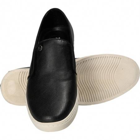 Espadrile barbatesti, trendy si comode