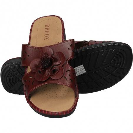 Saboti bordeaux cu floare, marca Defox