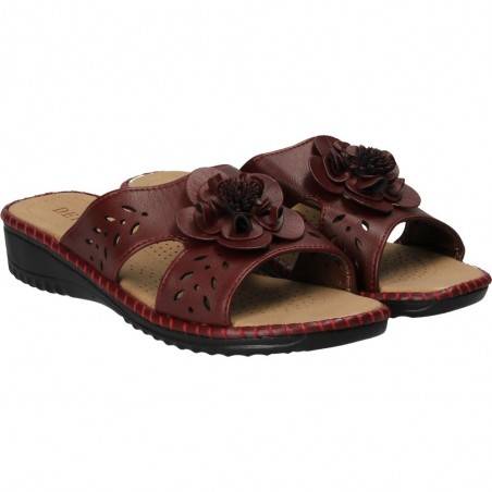 Saboti bordeaux cu floare, marca Defox