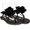 Sandale negre cu floare, trendy, marca Mellisa