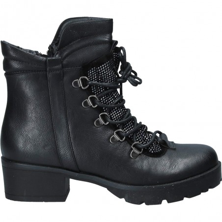 Ghete fashion cu strasuri pentru femei