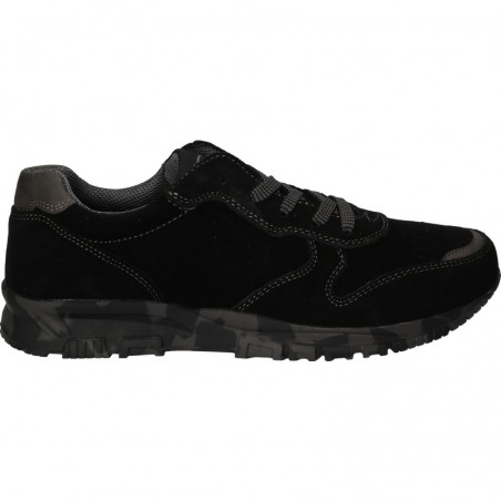 Pantofi barbatesti, in stil urban