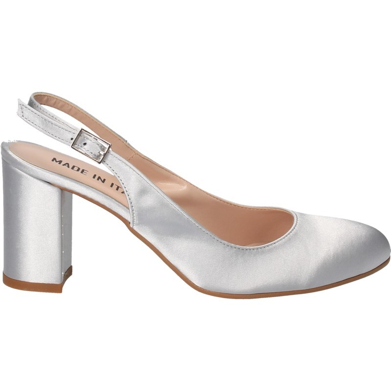 Pantofi satin argintii Pantofi satin argintii