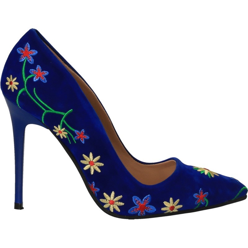 Pantofi de gala, cu broderie Pantofi de gala, cu broderie