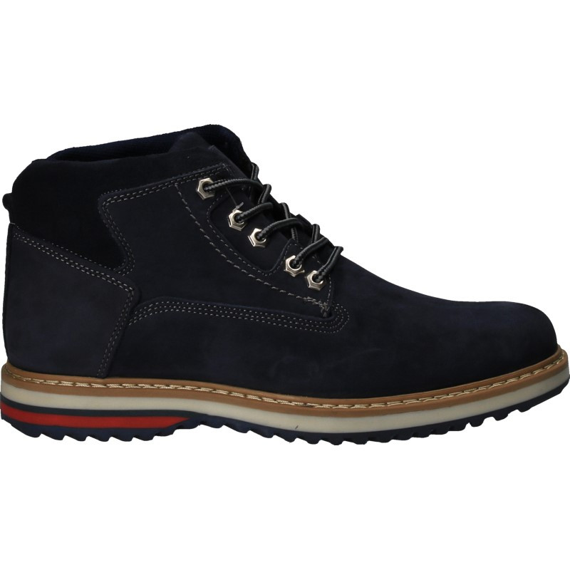 Ghete barbatesti, stil urban, piele nubuc Ghete barbatesti, stil urban, piele nubuc