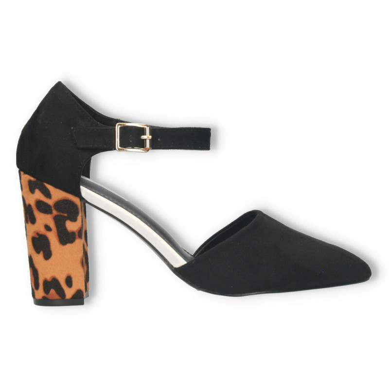 Pantofi de vara, animal print, toc mediu Pantofi de vara, animal print, toc mediu