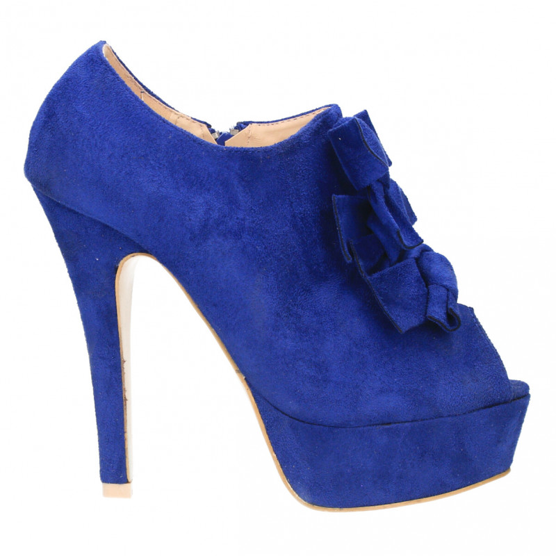 Sandale albastru royal, cu funde Sandale albastru royal, cu funde