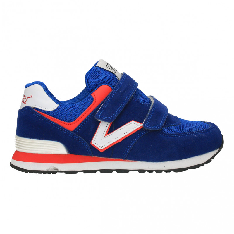 Pantofi sport, cu scai, pentru baieti Pantofi sport, cu scai, pentru baieti